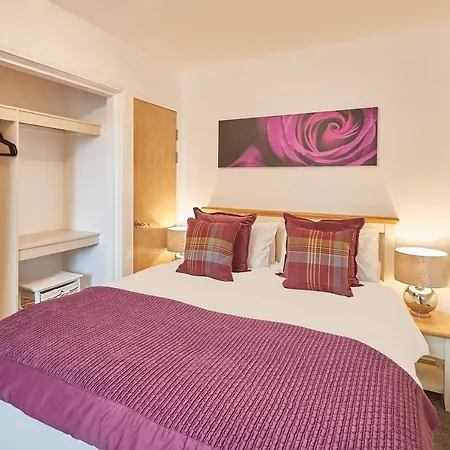 Host & - Royal Sands דירה
